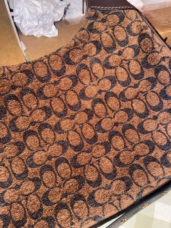 Coach Brown Signature Jacquard Hobo Shoulder Bag with Dark Trim - Picture 7 of 7